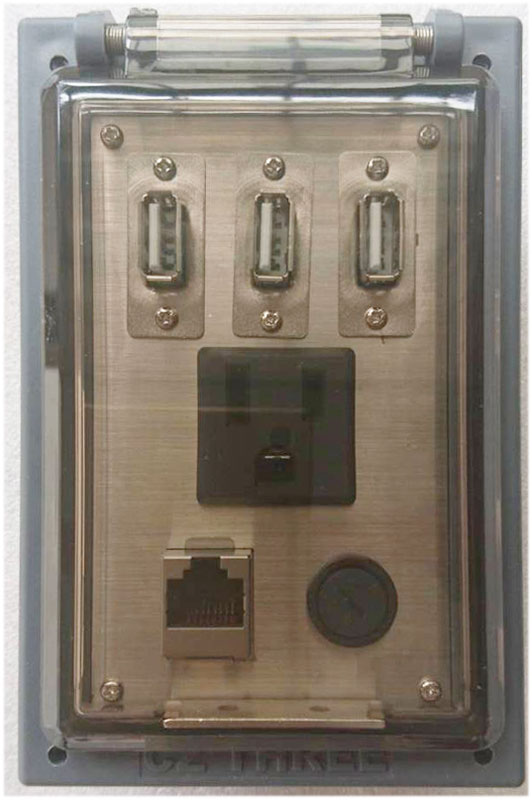 RS232-136
